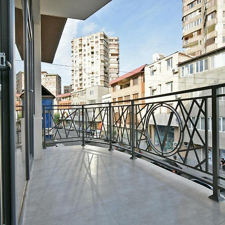 New Apartment In Yerevan City Center 외부 사진