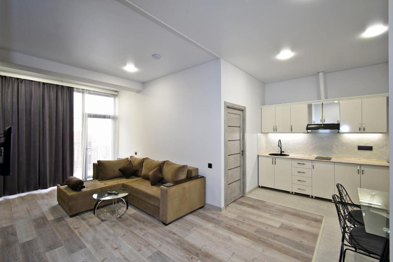 New Apartment In Yerevan City Center 외부 사진